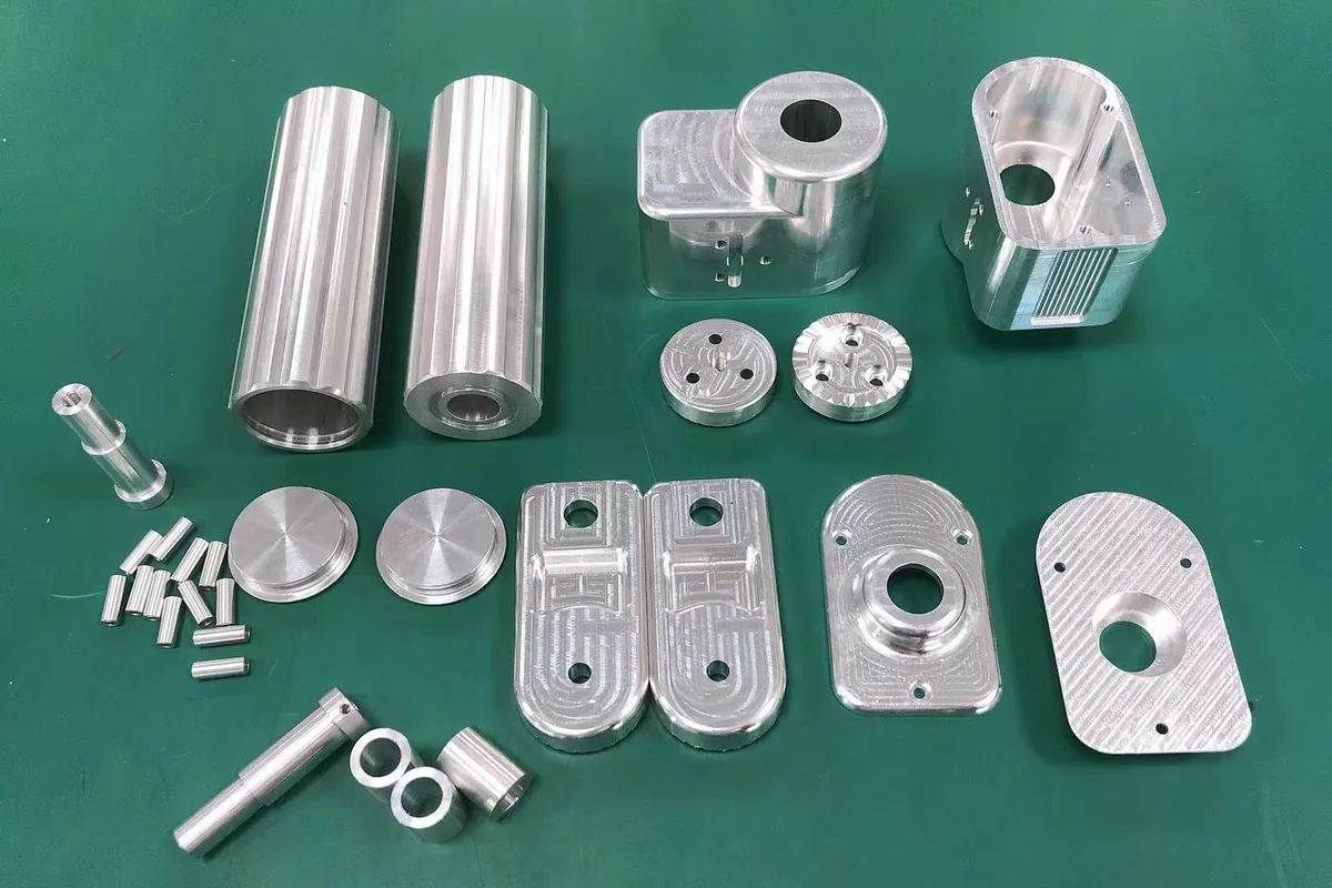 CNC milling vs CNC turning aluminum parts comparison